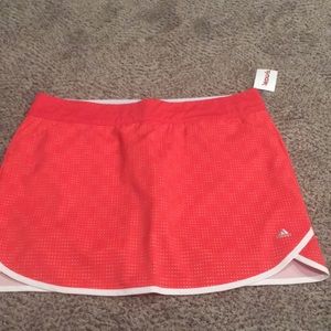 Athletic shorts/skirt